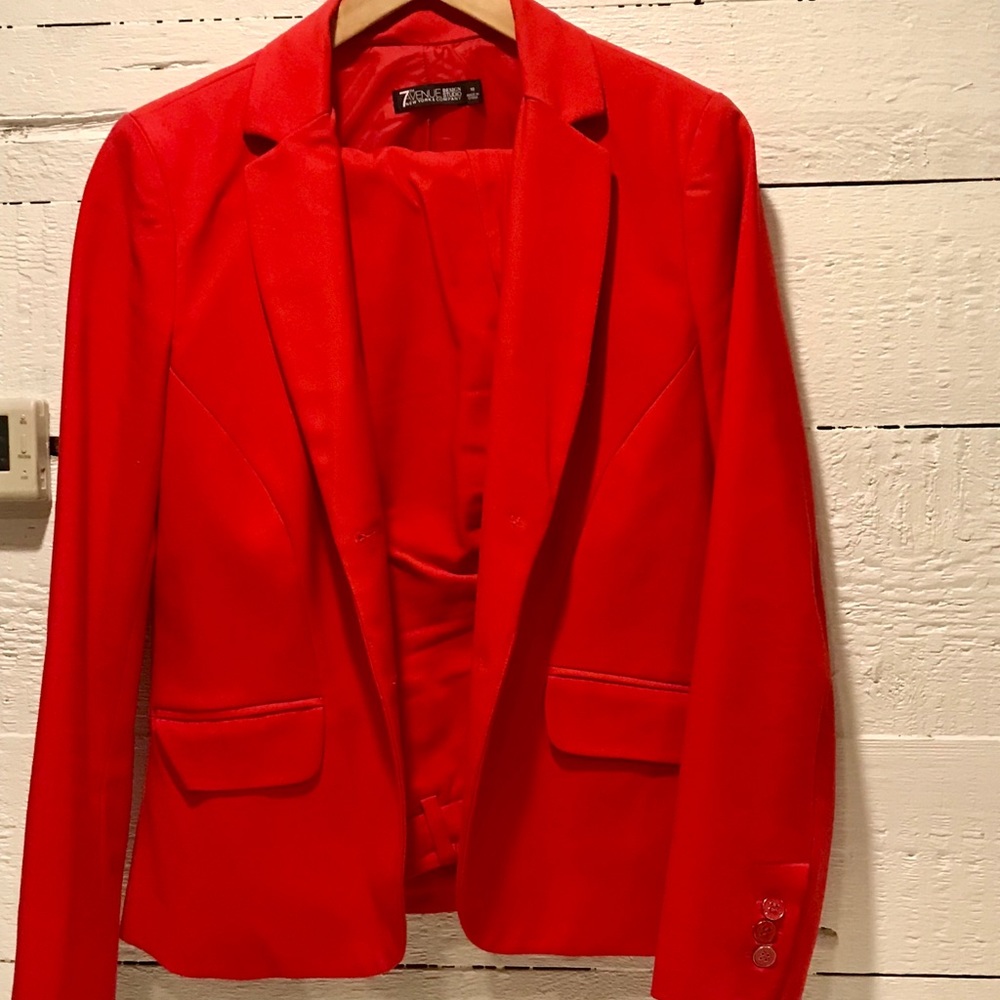 Red Suit